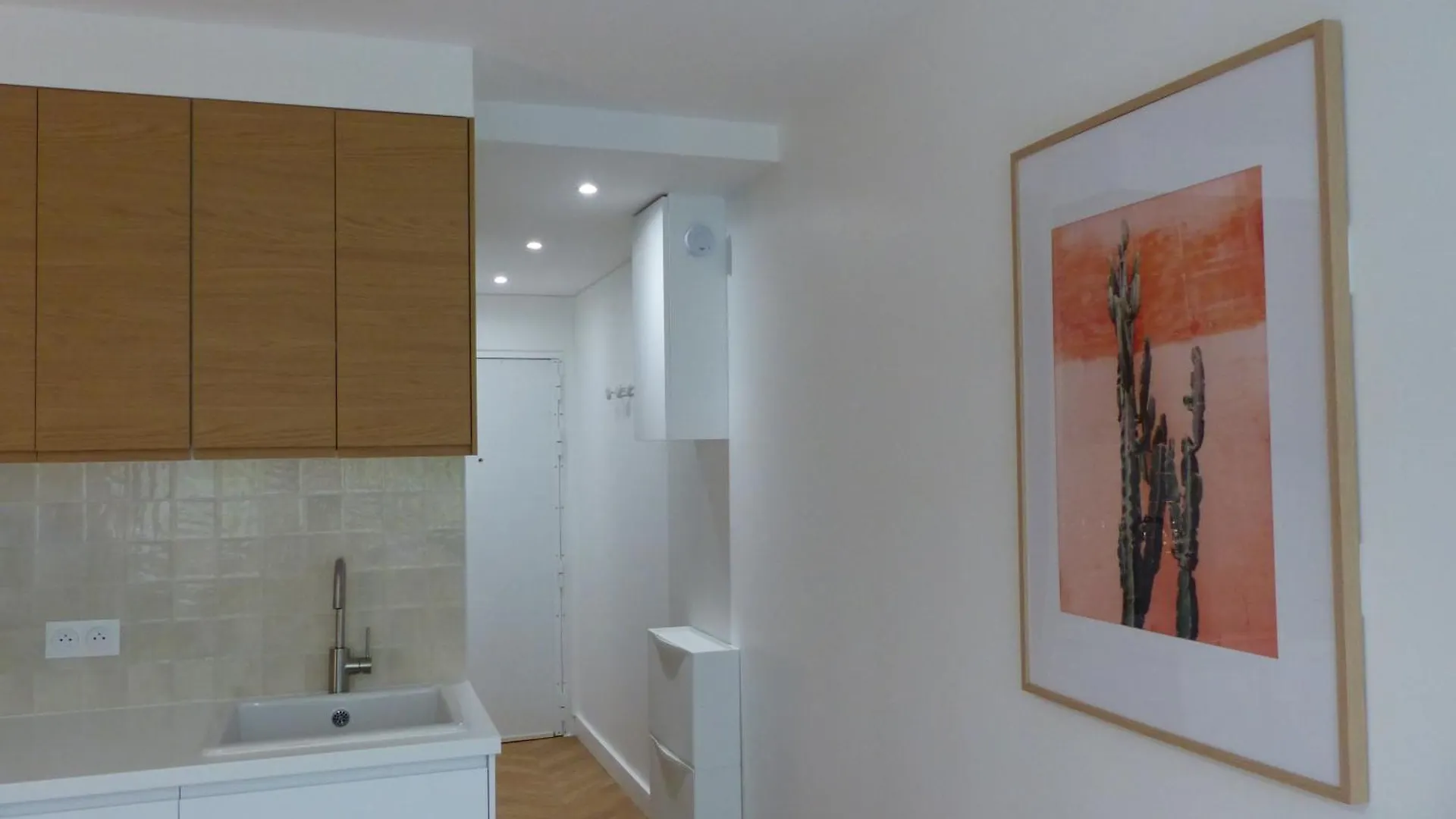 Beautiful Paris Flat At Canal St-Martin Apartment